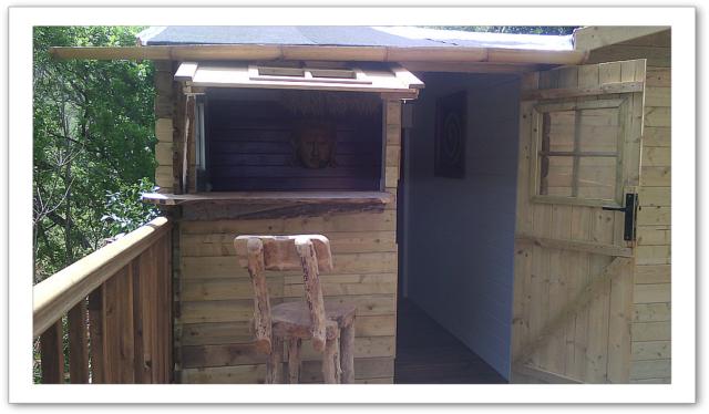 Entrée de la cuisine de la cabane reve d'enfant